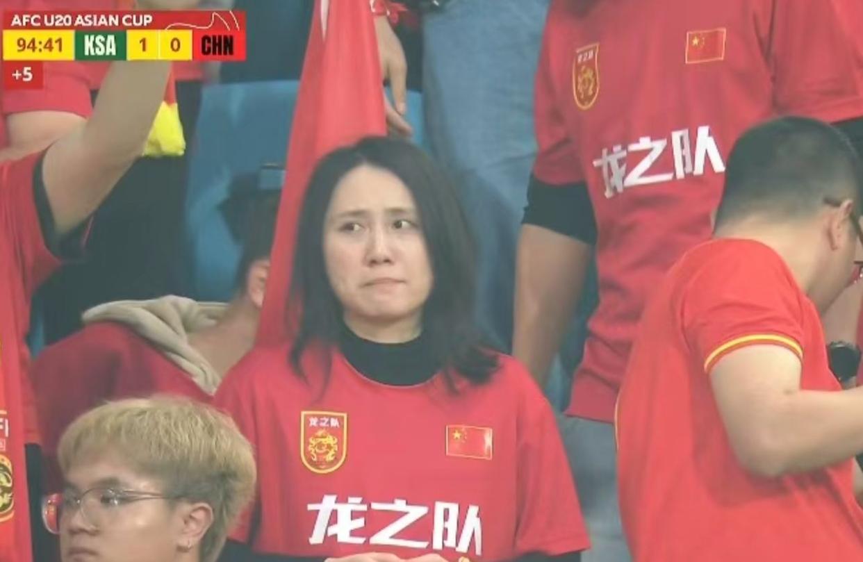 多特蒙德关键一役惨遭绝杀，球迷难掩失望，没有说明人民.